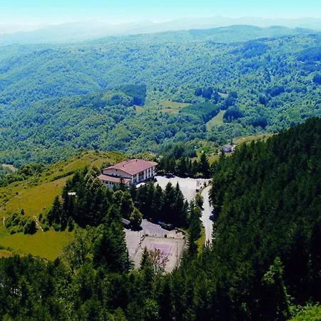 Szálloda Hotel Miramonti 3*